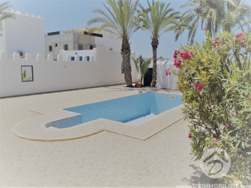 L 131 -                            Vente
                           Villa avec piscine Djerba